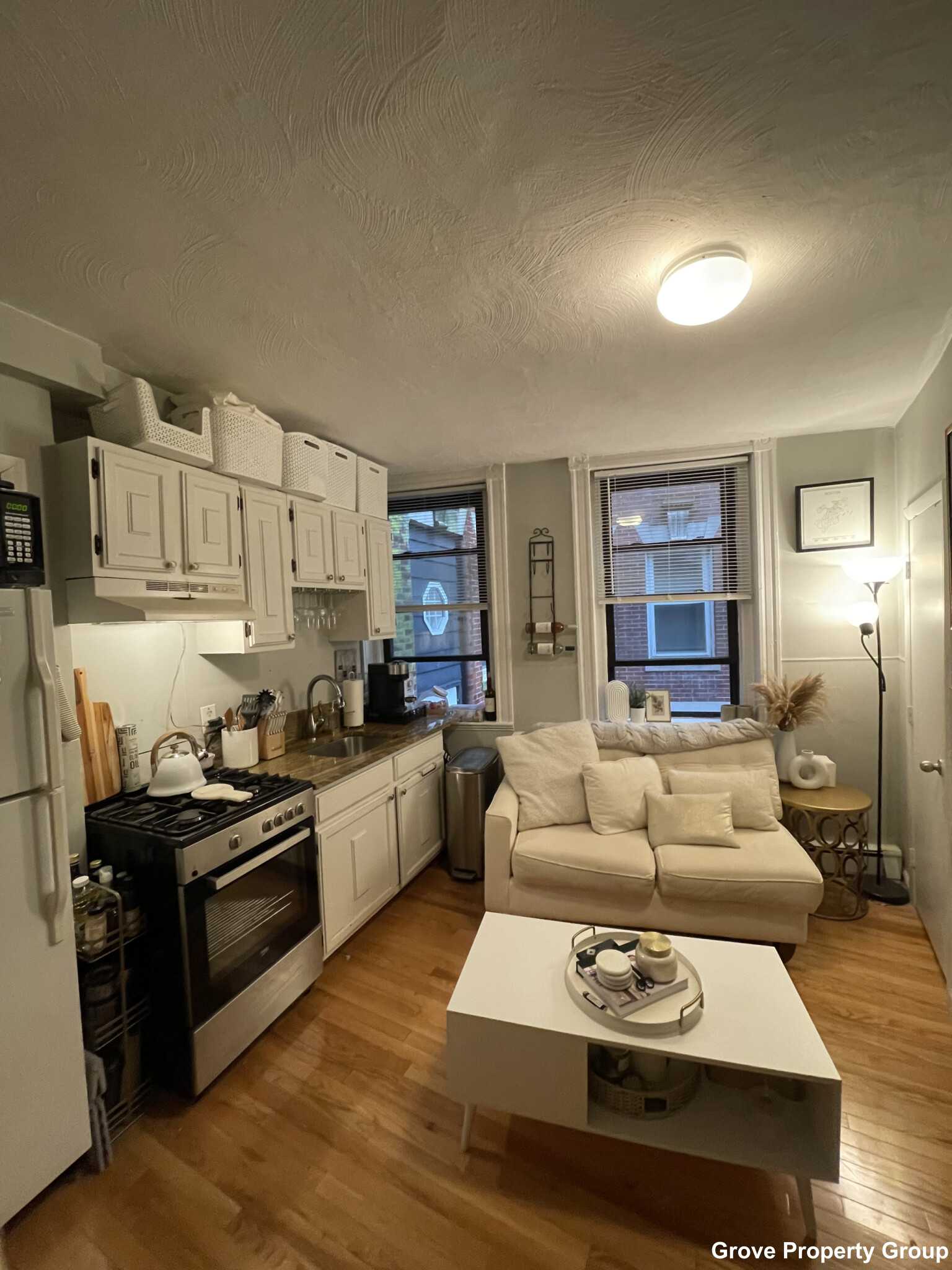 1 bed, 1 bath apartment for rent at 2 Holden Ct Unit 1R, North End — photo 9 of 11