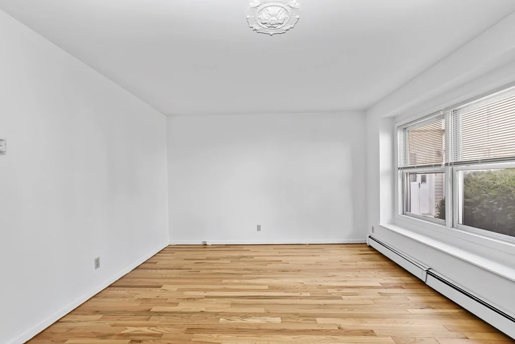 3 bed, 1 bath apartment for rent at 2 Howe Terr Unit 8, Dorchester — photo 9 of 17