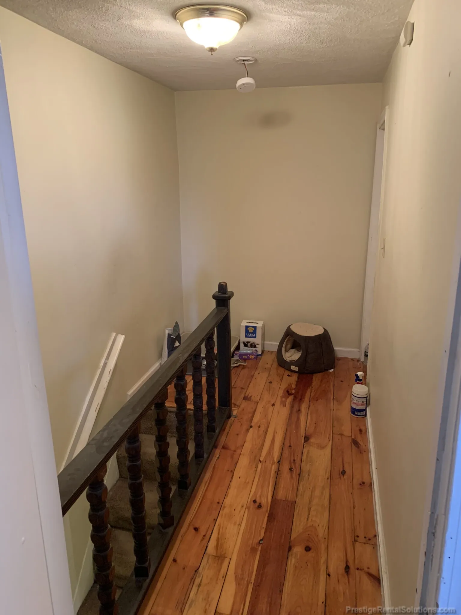 3 bed, 1 bath apartment for rent at 2 Islington Ter Unit 2, Allston — photo 11 of 17