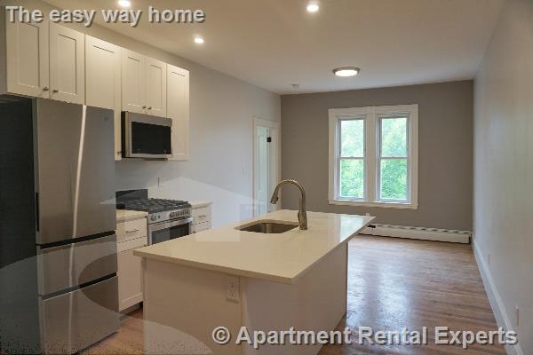 3 bed, 1 bath apartment for rent at 2 Ivaloo St Unit 4-B, Porter Square — photo 1 of 8