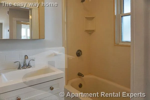 3 bed, 1 bath apartment for rent at 2 Ivaloo St Unit 6-B, Porter Square — photo 7 of 9