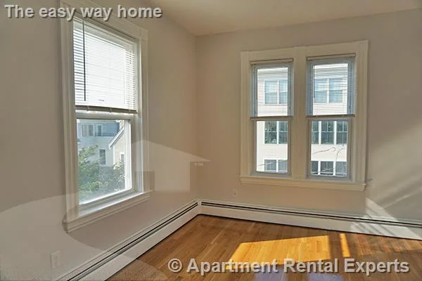 3 bed, 1 bath apartment for rent at 2 Ivaloo St Unit 6-B, Porter Square — photo 3 of 9