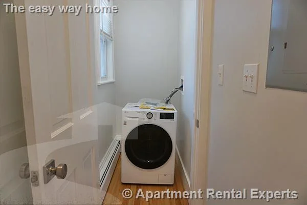 3 bed, 1 bath apartment for rent at 2 Ivaloo St Unit 6-B, Porter Square — photo 6 of 9