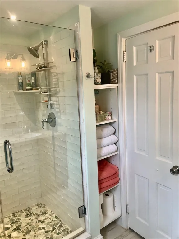 2 bed, 1 bath apartment for rent at 2 Jackson, Scituate — photo 9 of 19