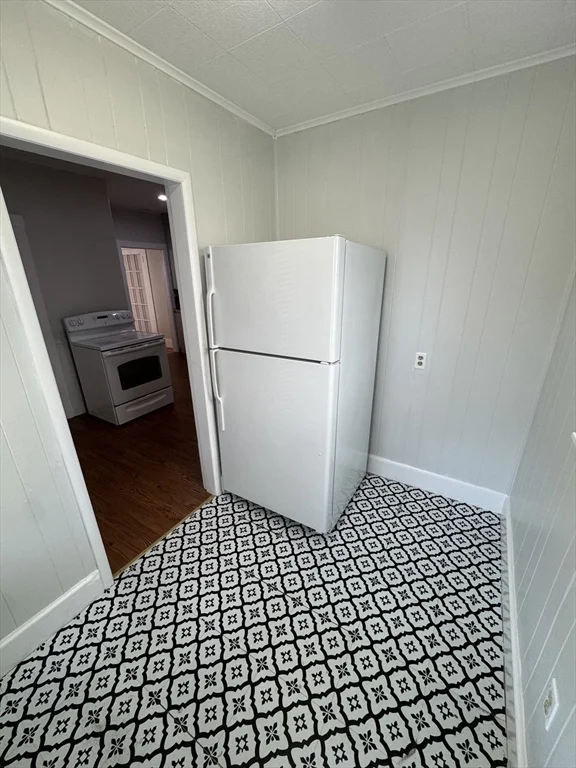2 bed, 1 bath apartment for rent at 2 James St Unit 1, Attleboro — photo 8 of 22