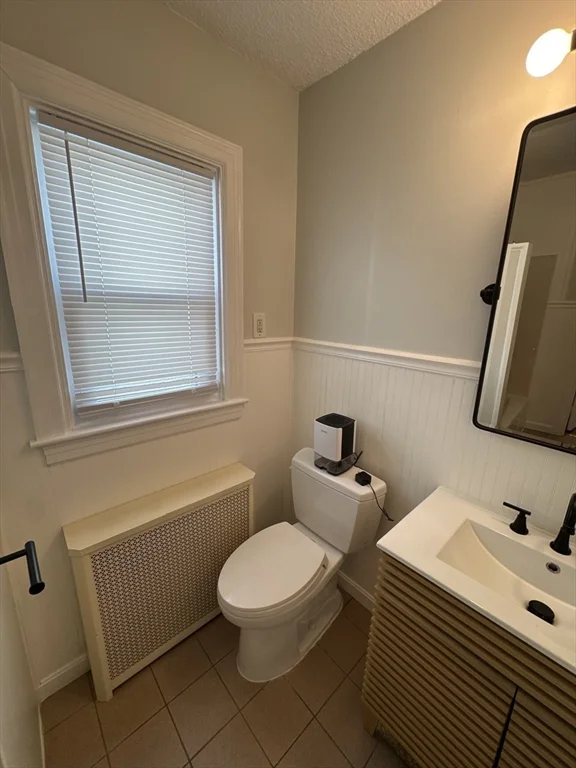 2 bed, 1 bath apartment for rent at 2 James St Unit 1, Attleboro — photo 10 of 22