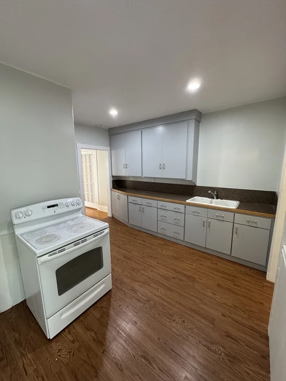 2 bed, 1 bath apartment for rent at 2 James St Unit 1, Attleboro — photo 7 of 22
