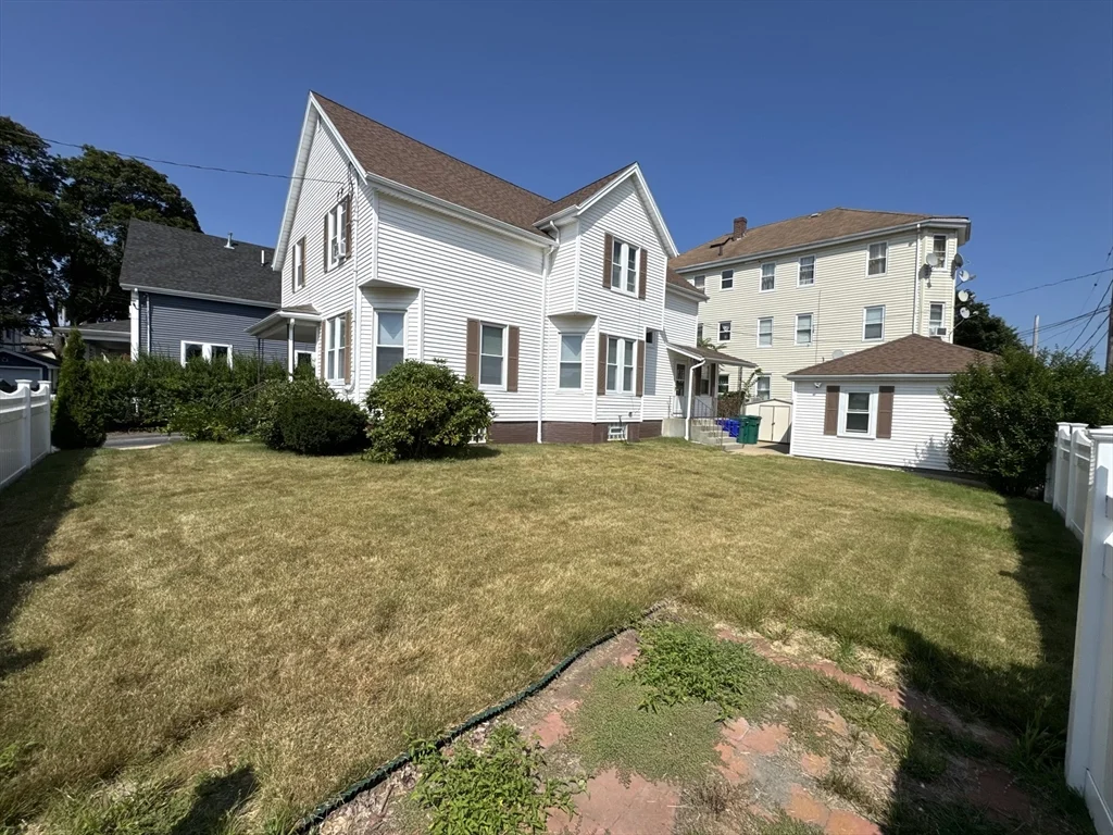 2 bed, 1 bath apartment for rent at 2 James St Unit 1, Attleboro — photo 15 of 22
