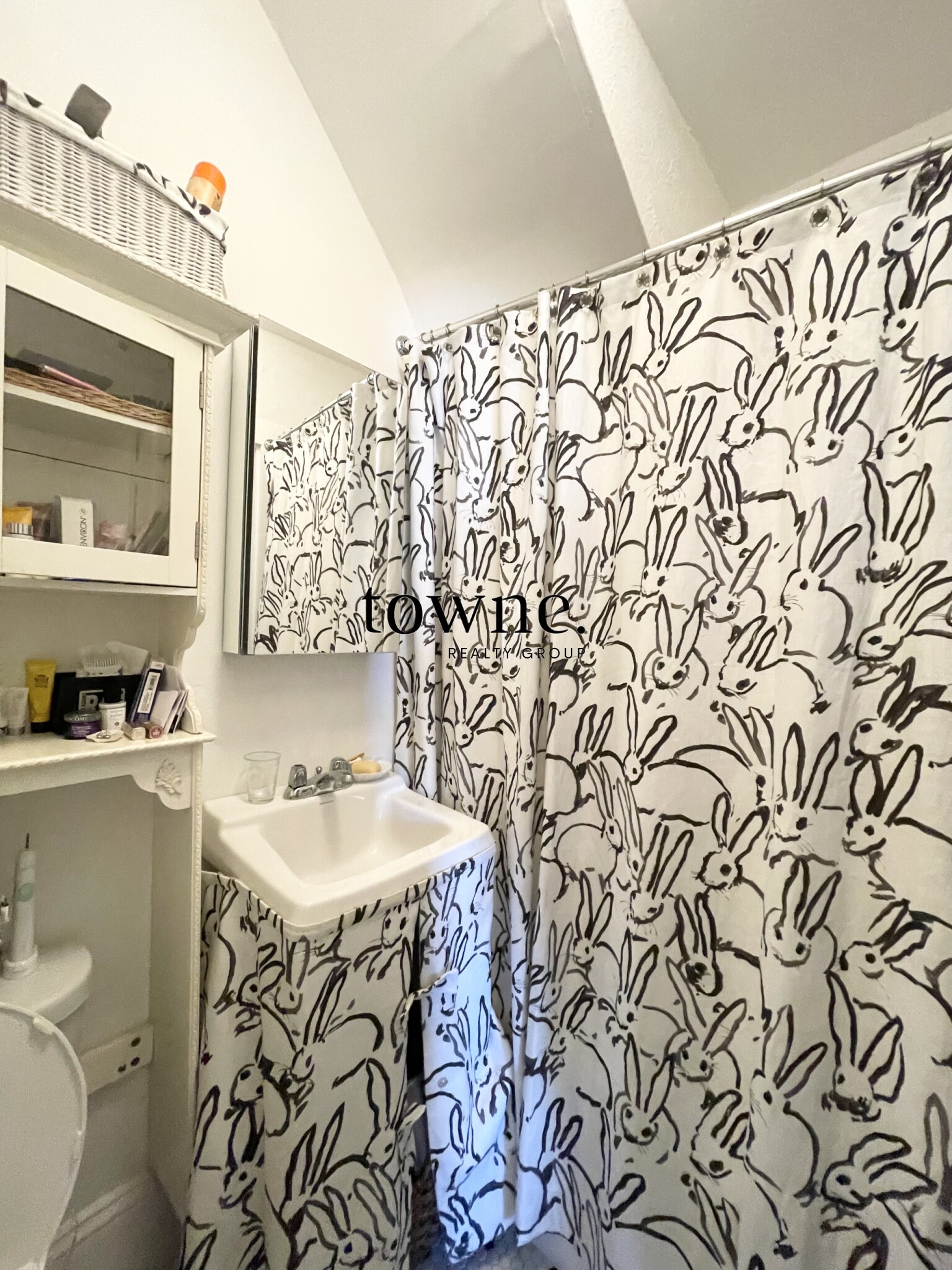 1 bed, 1 bath apartment for rent at 2 Joy St Unit 11, Beacon Hill — photo 7 of 11
