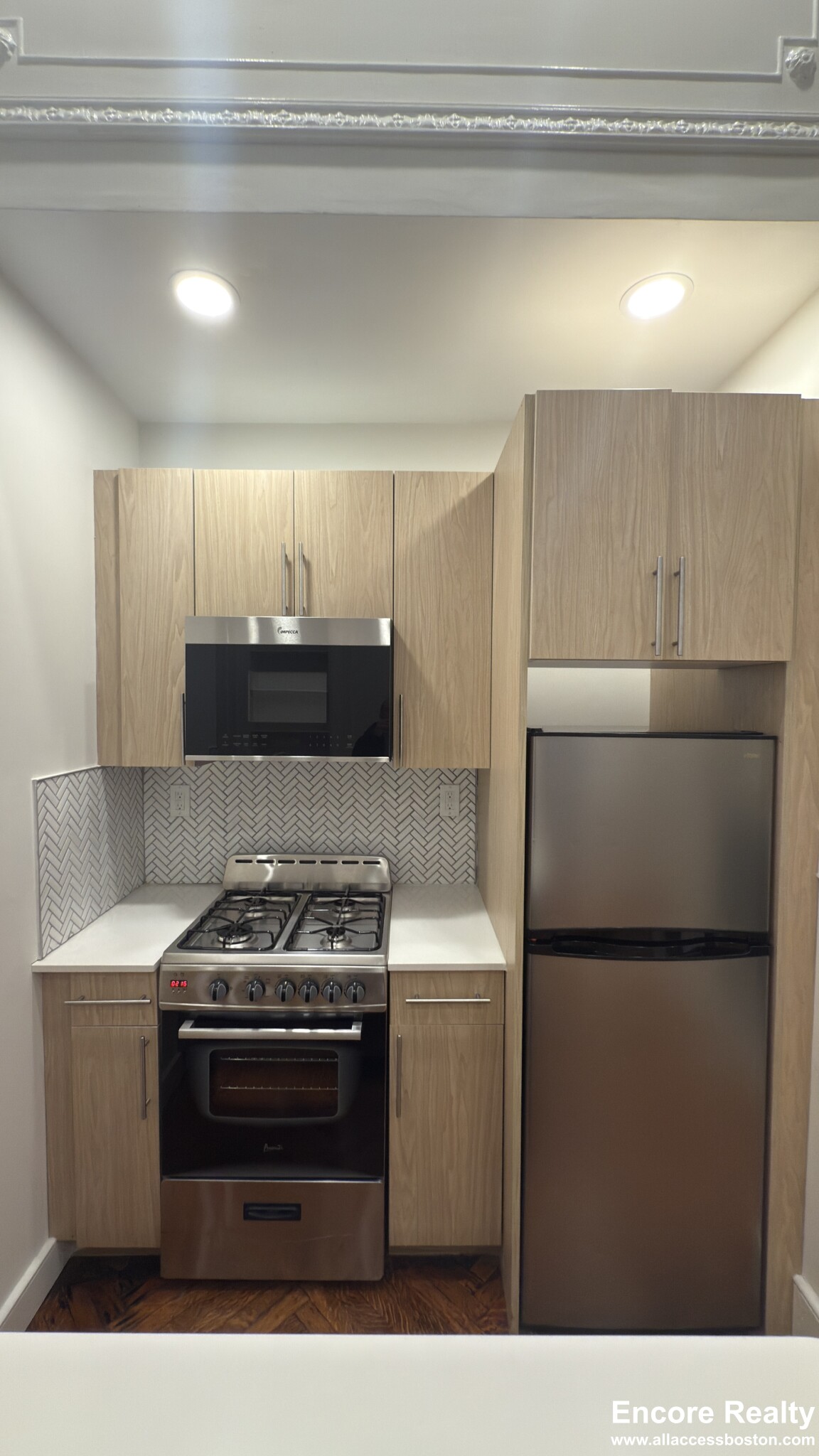 Studio bed, 1 bath apartment for rent at 2 Joy St Unit 5A, Beacon Hill — photo 7 of 16