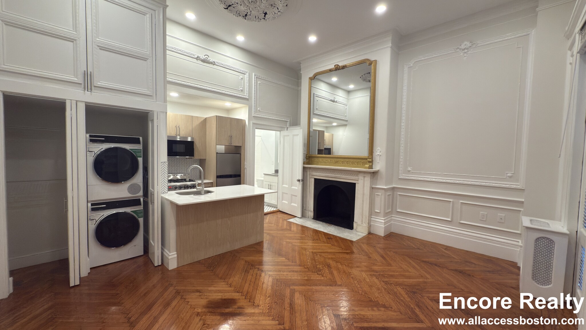 Studio bed, 1 bath apartment for rent at 2 Joy St Unit 5A, Beacon Hill — photo 3 of 16