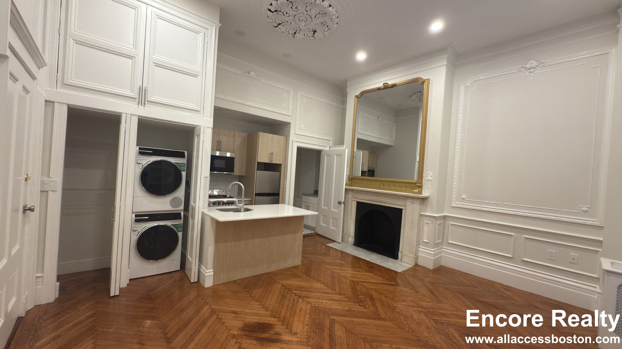 Studio bed, 1 bath apartment for rent at 2 Joy St Unit 5A, Beacon Hill — photo 1 of 16