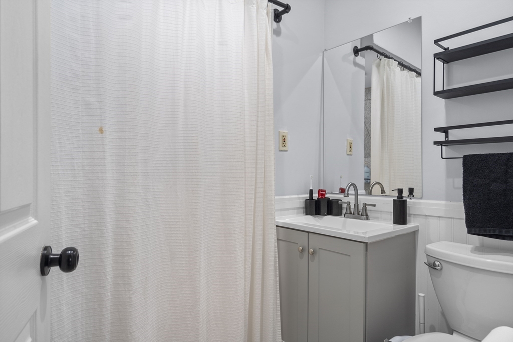 2 bed, 1 bath apartment for rent at 2 Kemp St Unit 1, South Boston — photo 10 of 12