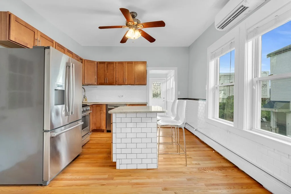3 bed, 1 bath apartment for rent at 2 Kemp St Unit 2, South Boston — photo 2 of 13