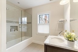 4 bed, 3 bath apartment for rent at 2 Kenway St, Cambridge — photo 11 of 16