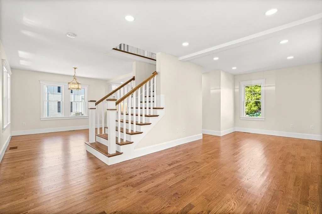 3 bed, 2 bath apartment for rent at 2 Knollwood Ave, Woburn — photo 16 of 42
