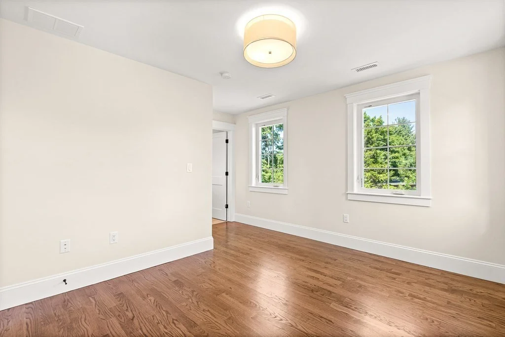 3 bed, 2 bath apartment for rent at 2 Knollwood Ave, Woburn — photo 34 of 42