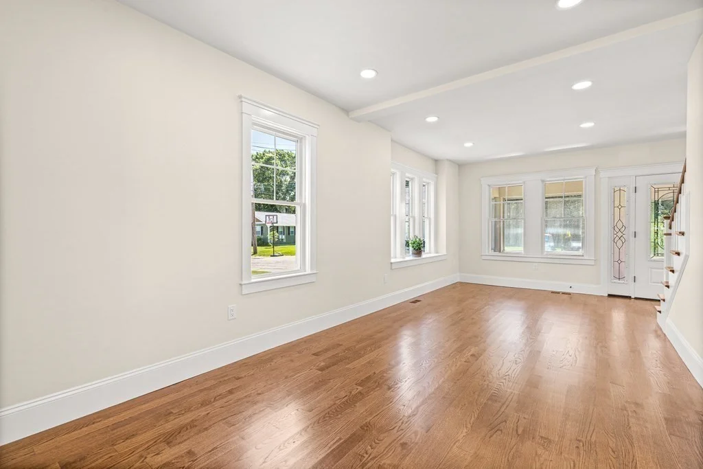 3 bed, 2 bath apartment for rent at 2 Knollwood Ave, Woburn — photo 18 of 42