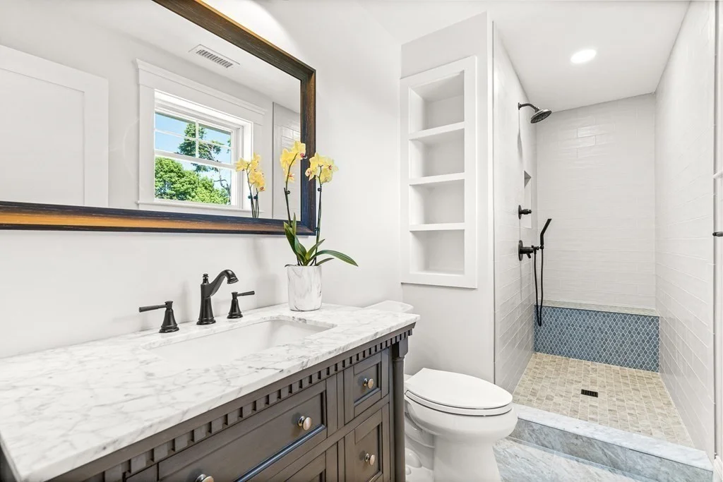 3 bed, 2 bath apartment for rent at 2 Knollwood Ave, Woburn — photo 35 of 42