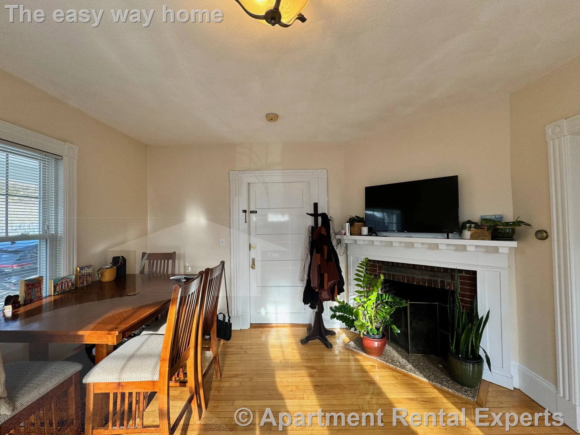 1 bed, 1 bath apartment for rent at 2 Laurel St Unit 1, West Medford — photo 3 of 12