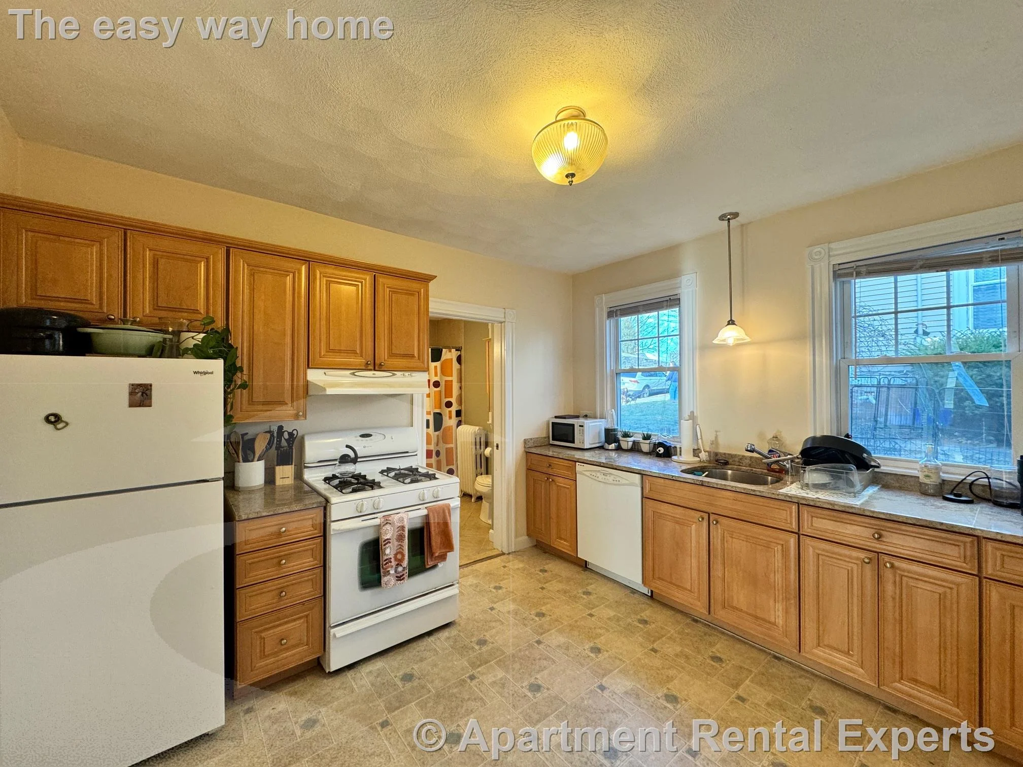 1 bed, 1 bath apartment for rent at 2 Laurel St Unit 1, West Medford — photo 10 of 12