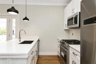 2 bed, 2 bath apartment for rent at 2 Linden Ave Unit 1, Porter Square — photo 5 of 11