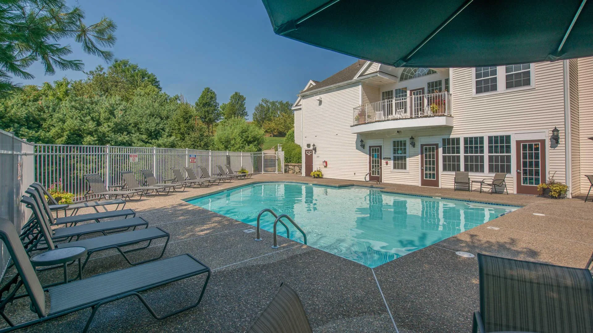 2 bed, 2 bath apartment for rent at 2 Littles Brook Ct Unit 21, Burlington — photo 5 of 10