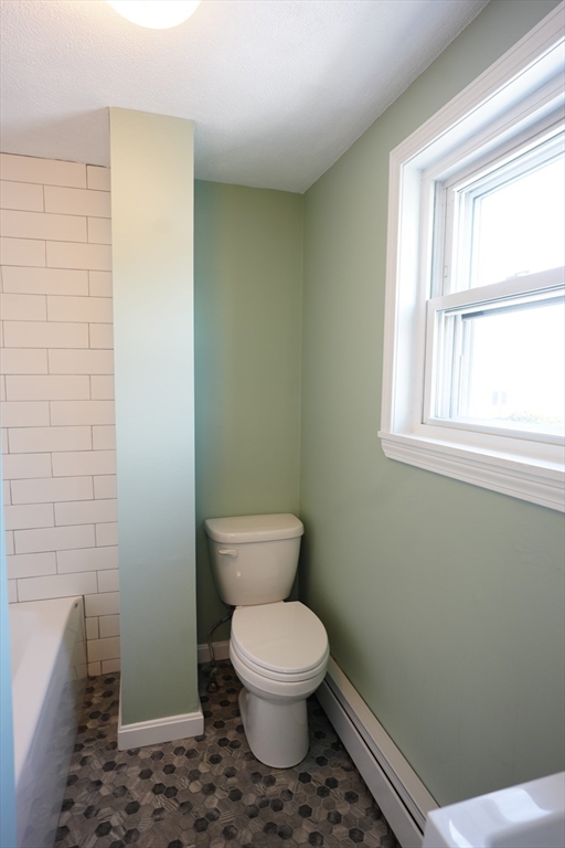 1 bed, 1 bath apartment for rent at 2 Malden St Unit 2R, Malden — photo 2 of 16