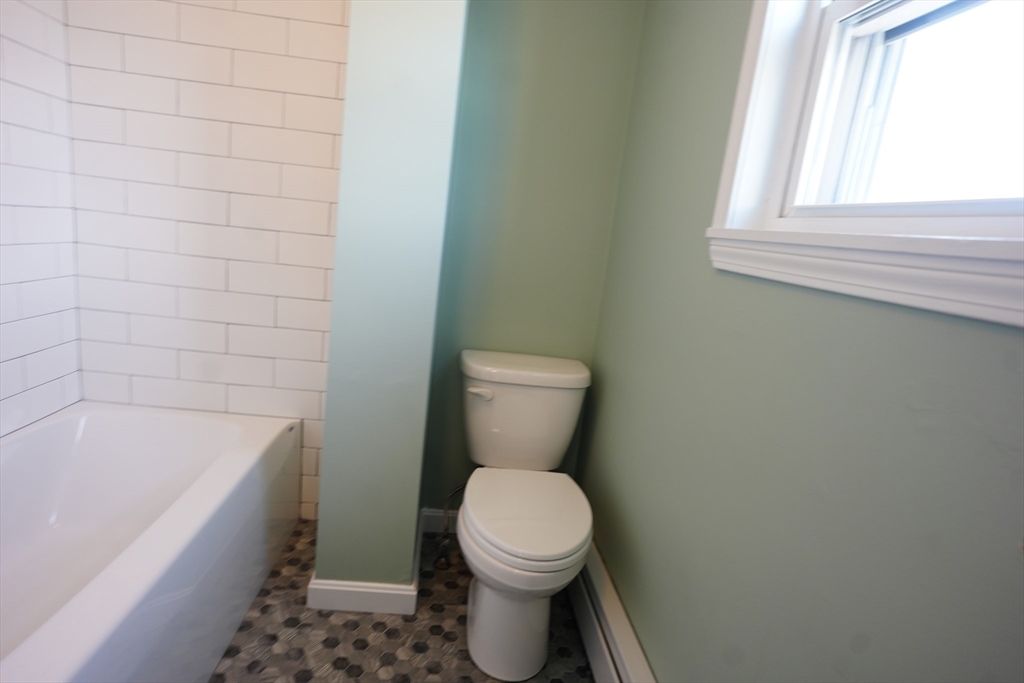 1 bed, 1 bath apartment for rent at 2 Malden St Unit 2R, Malden — photo 3 of 16