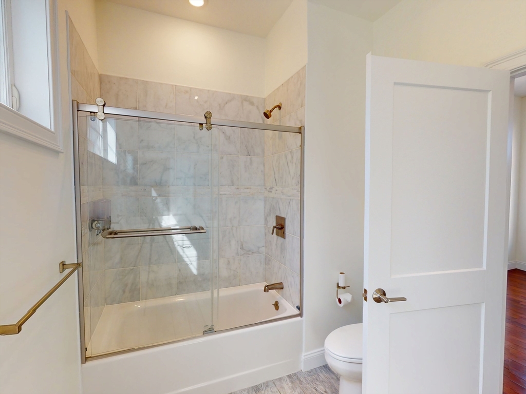 3 bed, 2 bath apartment for rent at 2 Market St Unit TH, Kendall Square — photo 10 of 14