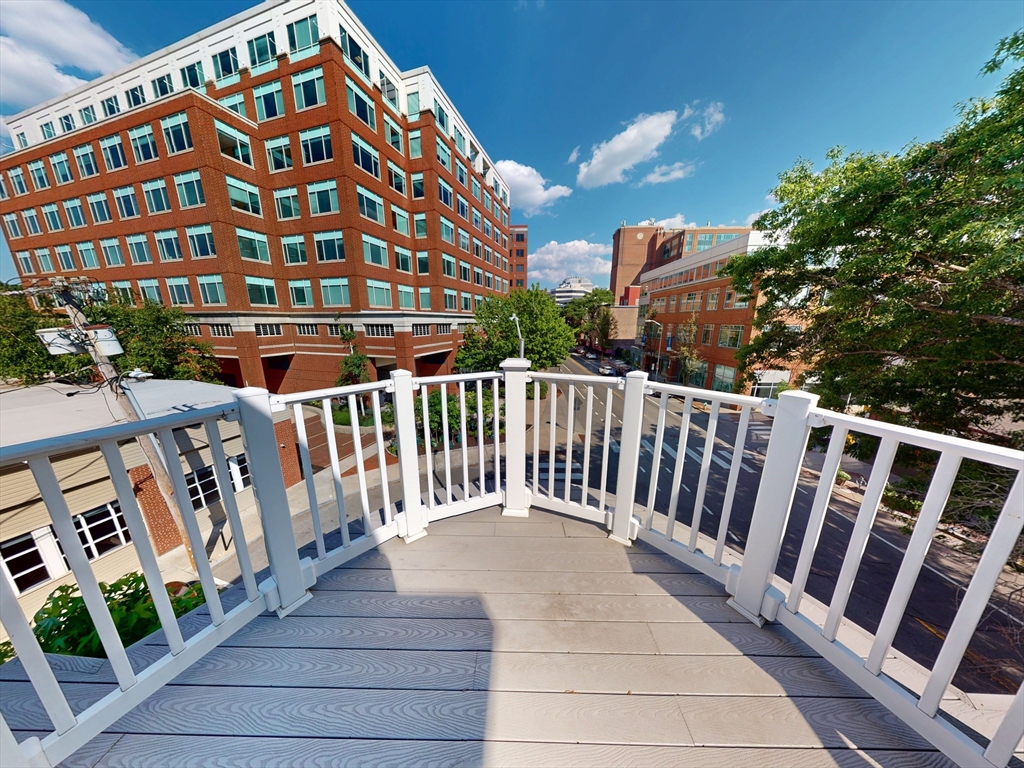 3 bed, 2 bath apartment for rent at 2 Market St Unit TH, Kendall Square — photo 13 of 14