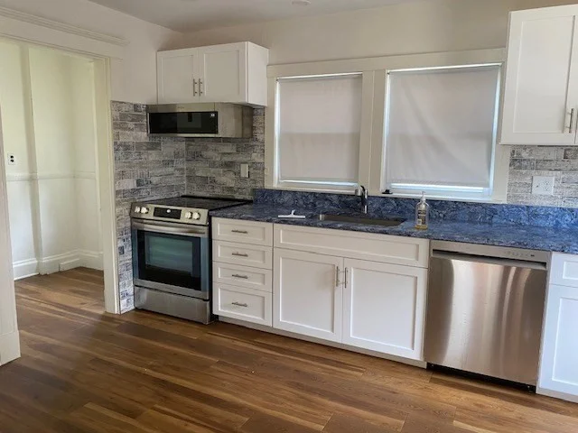 3 bed, 1 bath apartment for rent at 2 Martin St Unit 1, Marblehead — photo 9 of 21