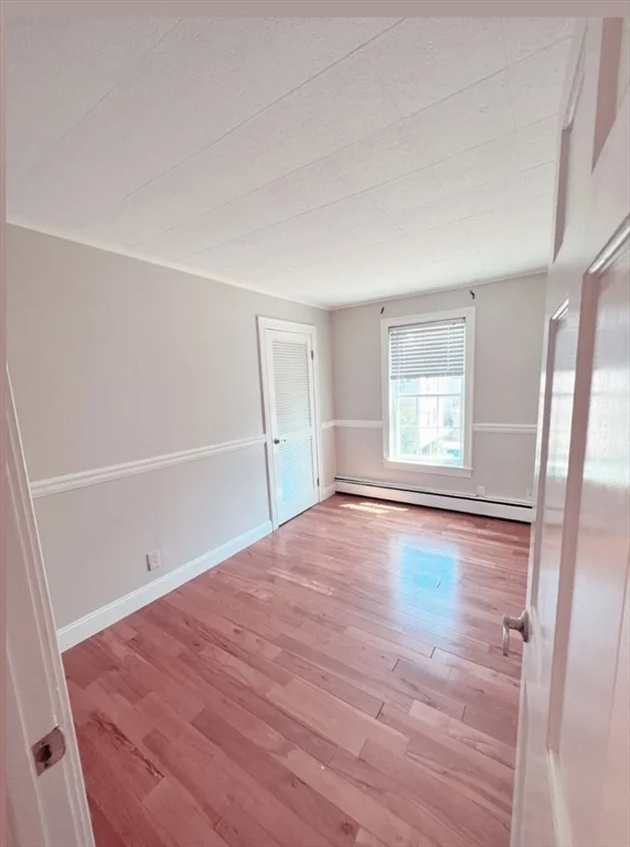 3 bed, 1 bath apartment for rent at 2 Meadow St Unit A, Salem — photo 7 of 9