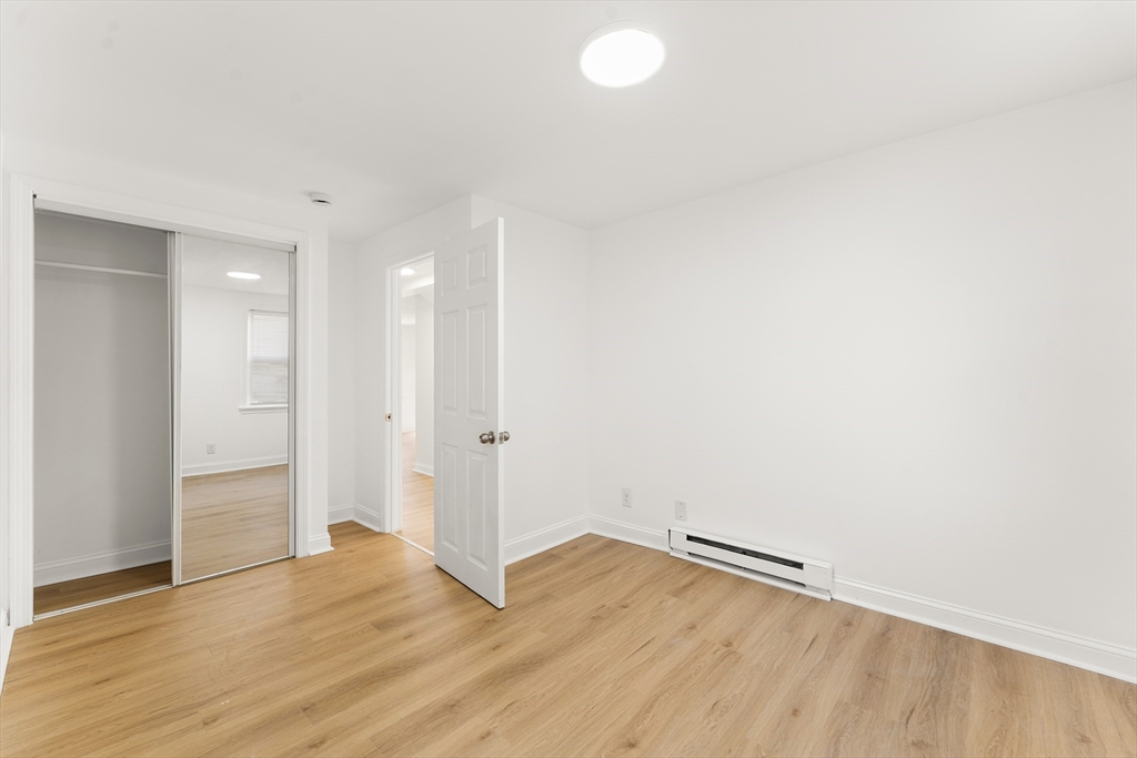 2 bed, 1 bath apartment for rent at 2 Mechani St Unit 1, Saxonville — photo 4 of 10