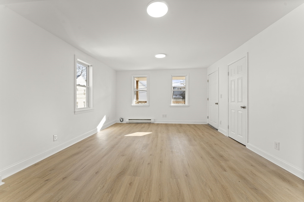 2 bed, 1 bath apartment for rent at 2 Mechani St Unit 1, Saxonville — photo 2 of 10