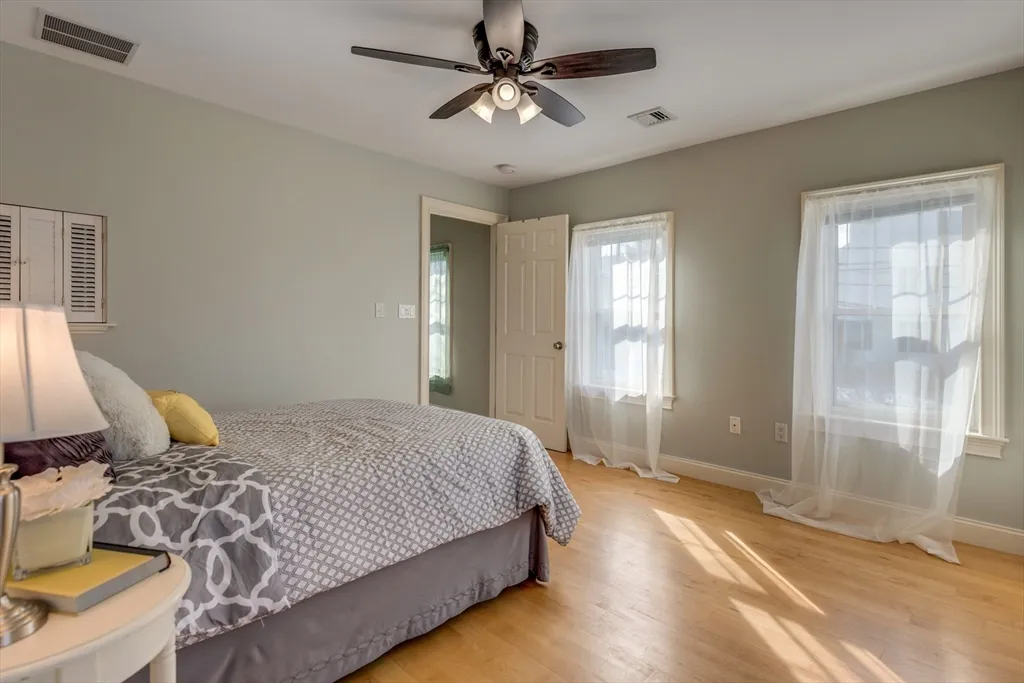 3 bed, 2 bath apartment for rent at 2 Melvin St Unit 2, Wakefield — photo 10 of 17