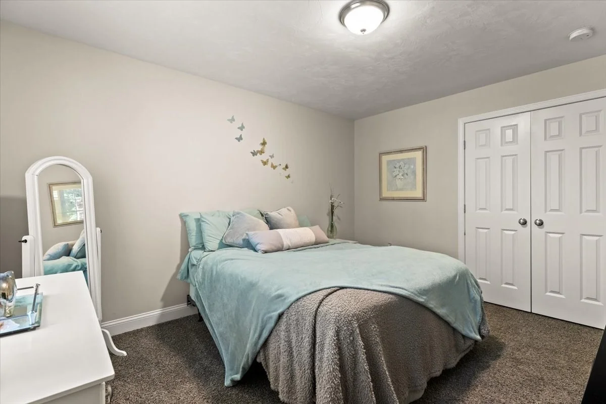 3 bed, 2 bath apartment for rent at 2 Milenas Path Unit 2, South Middleborough — photo 4 of 21
