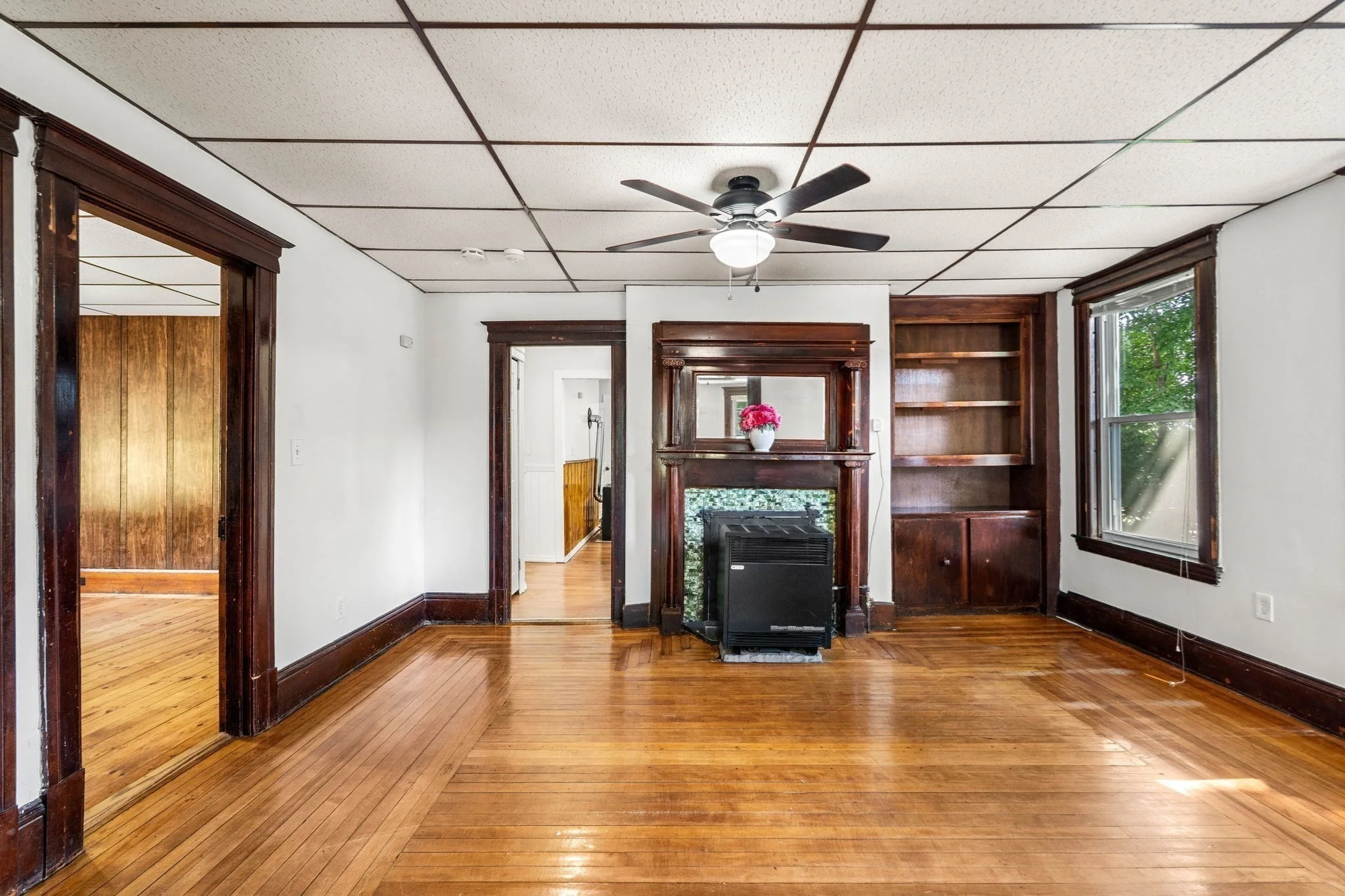 3 bed, 1 bath apartment for rent at 2 Montague St Unit 1, Worcester — photo 12 of 34