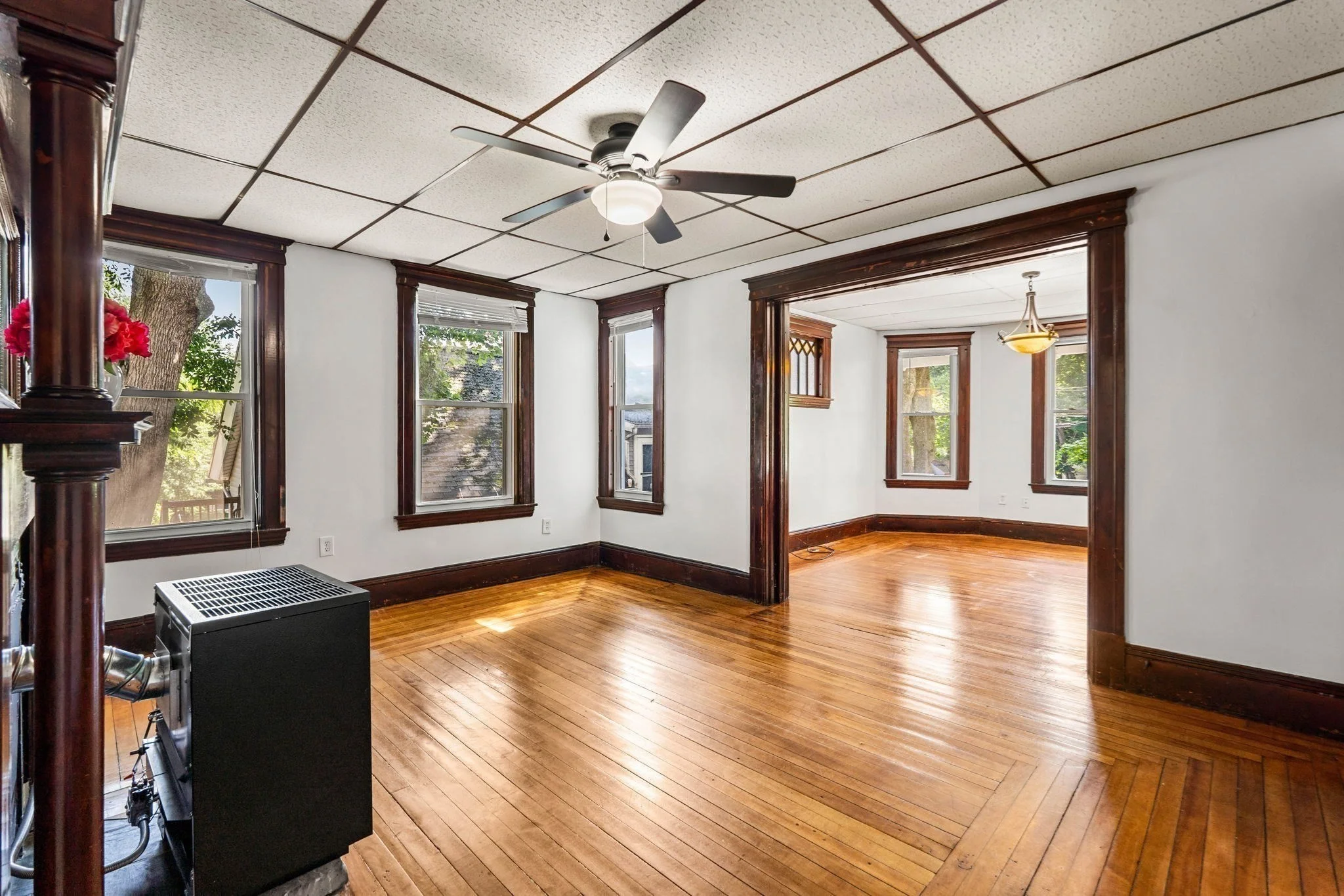 3 bed, 1 bath apartment for rent at 2 Montague St Unit 1, Worcester — photo 10 of 34