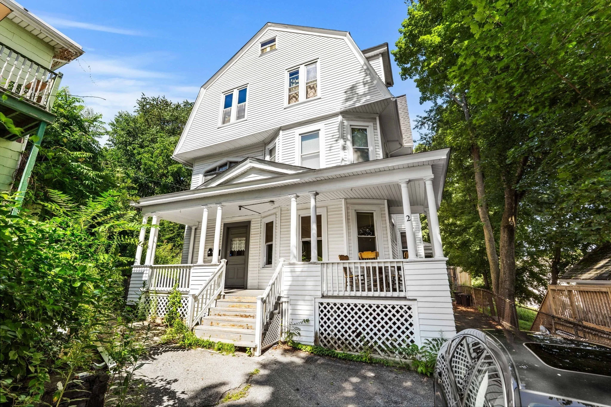 3 bed, 1 bath apartment for rent at 2 Montague St Unit 1, Worcester — photo 1 of 34