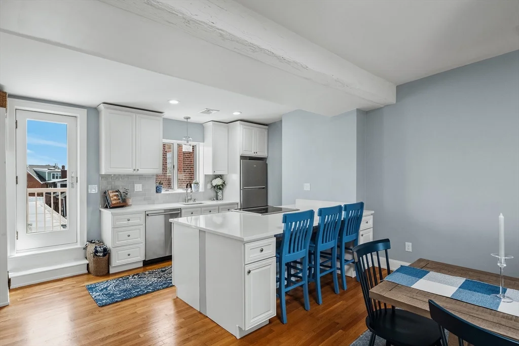 1 bed, 1 bath apartment for rent at 2 Monument Sq Unit 5, Charlestown — photo 4 of 26