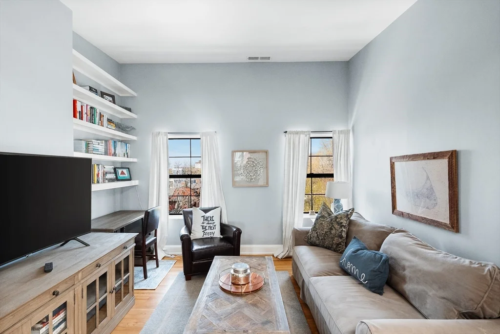 1 bed, 1 bath apartment for rent at 2 Monument Sq Unit 5, Charlestown — photo 9 of 26