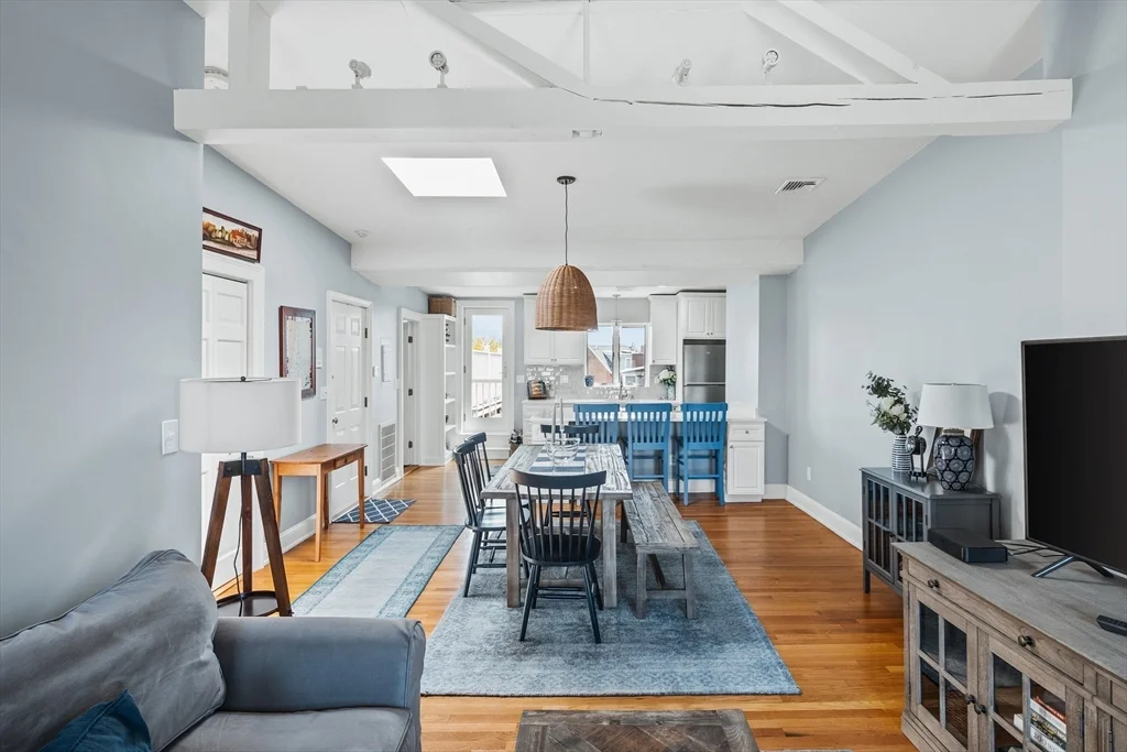 1 bed, 1 bath apartment for rent at 2 Monument Sq Unit 5, Charlestown — photo 12 of 26