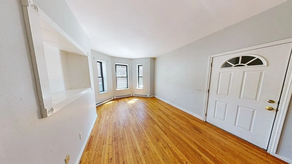 3 bed, 2 bath apartment for rent at 2 Moreland St Unit 1, Roxbury — photo 7 of 25