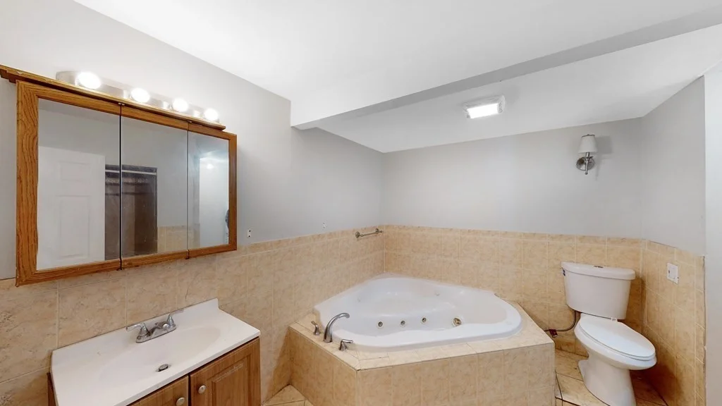 3 bed, 2 bath apartment for rent at 2 Moreland St Unit 1, Roxbury — photo 24 of 25