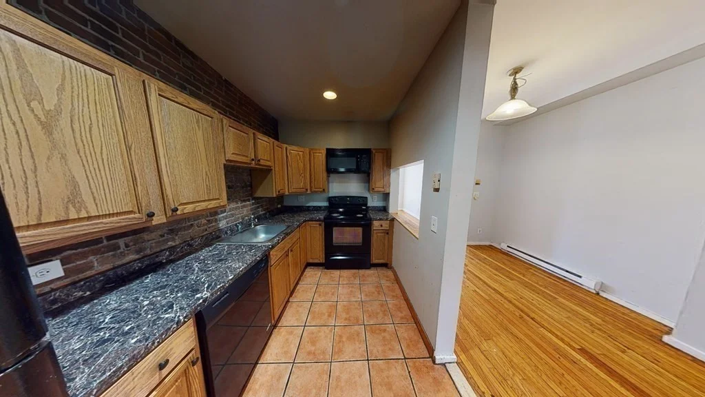 3 bed, 2 bath apartment for rent at 2 Moreland St Unit 1, Roxbury — photo 1 of 25