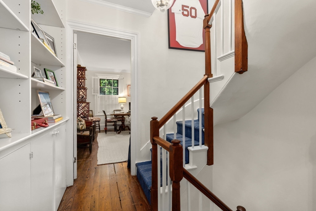 3 bed, 3 bath apartment for rent at 2 Mount Vernon Sq, Beacon Hill — photo 21 of 27