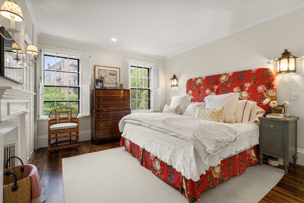 3 bed, 3 bath apartment for rent at 2 Mount Vernon Sq, Beacon Hill — photo 15 of 27