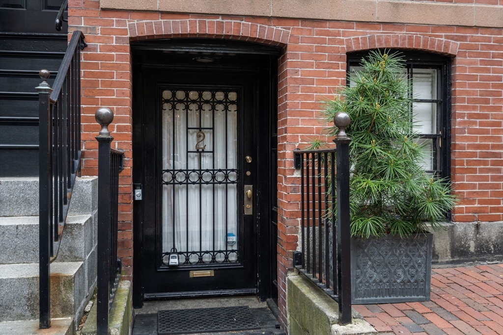 3 bed, 3 bath apartment for rent at 2 Mount Vernon Sq, Beacon Hill — photo 26 of 27