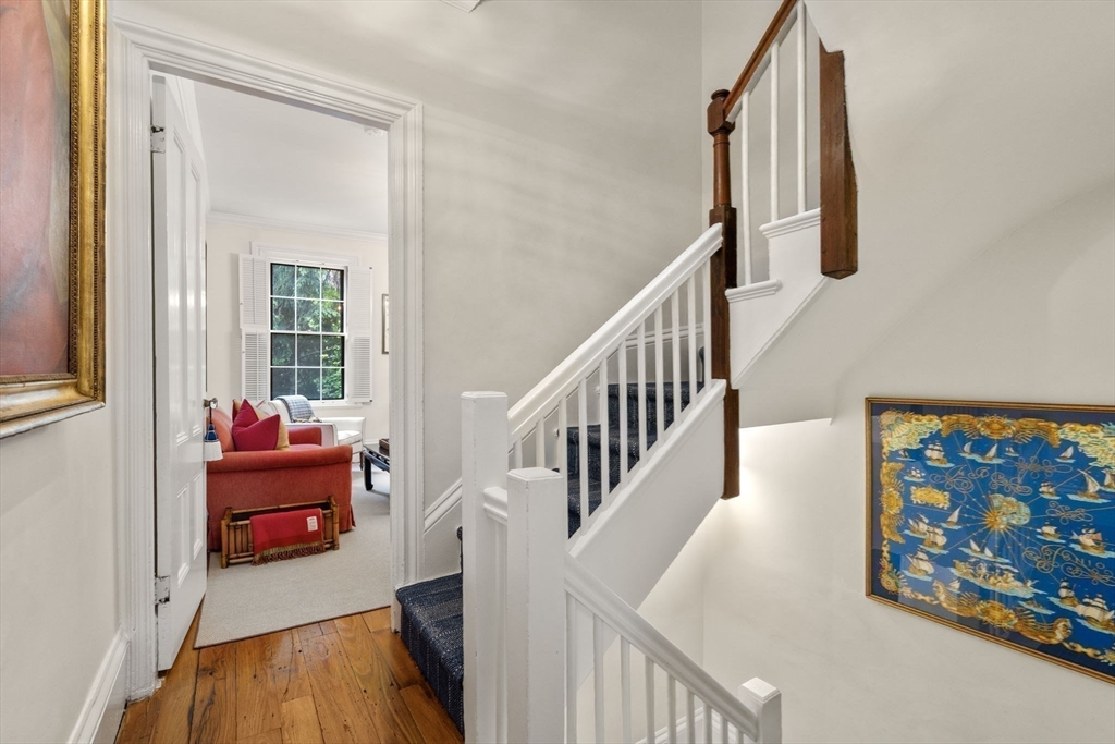 3 bed, 3 bath apartment for rent at 2 Mount Vernon Sq, Beacon Hill — photo 13 of 27